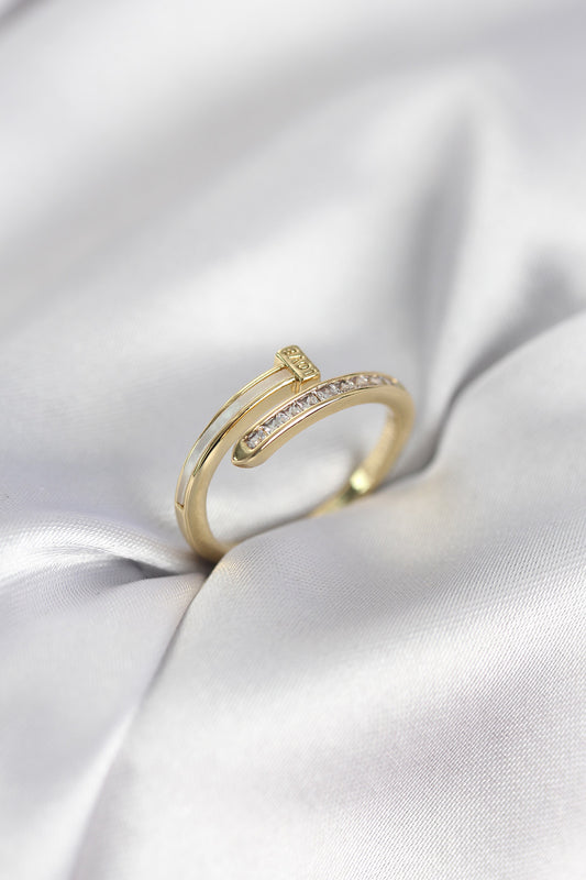 Zirkon Taşlı Gold Renk Yassı Çivi Model Kadın Yüzük